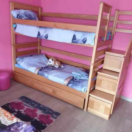 Kolibri 2 Vendeghaz Apartmán